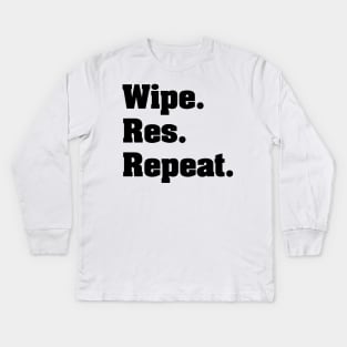 Wipe. Res. Repeat. MMO Classic Kids Long Sleeve T-Shirt